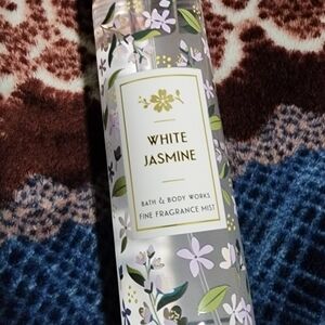 Bath & Body Works White Jasmine Fragrance Mist - Purple and Green Floral Design